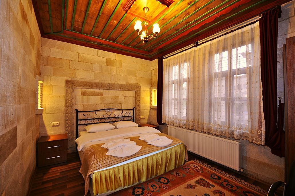 Cappadocia Stone Palace Goreme Exterior photo