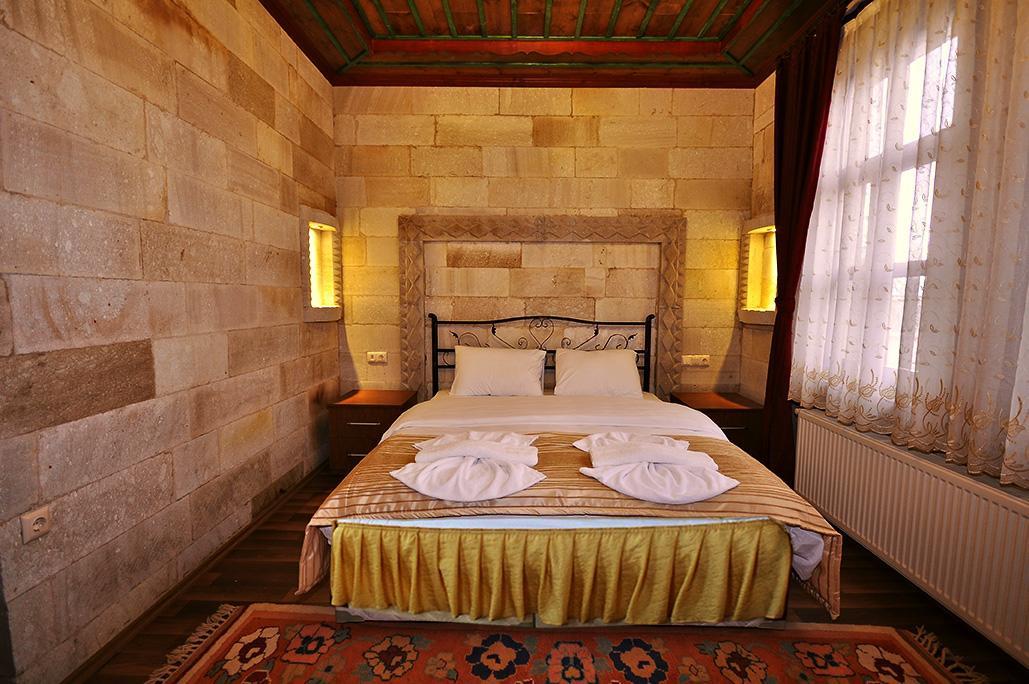 Cappadocia Stone Palace Goreme Exterior photo